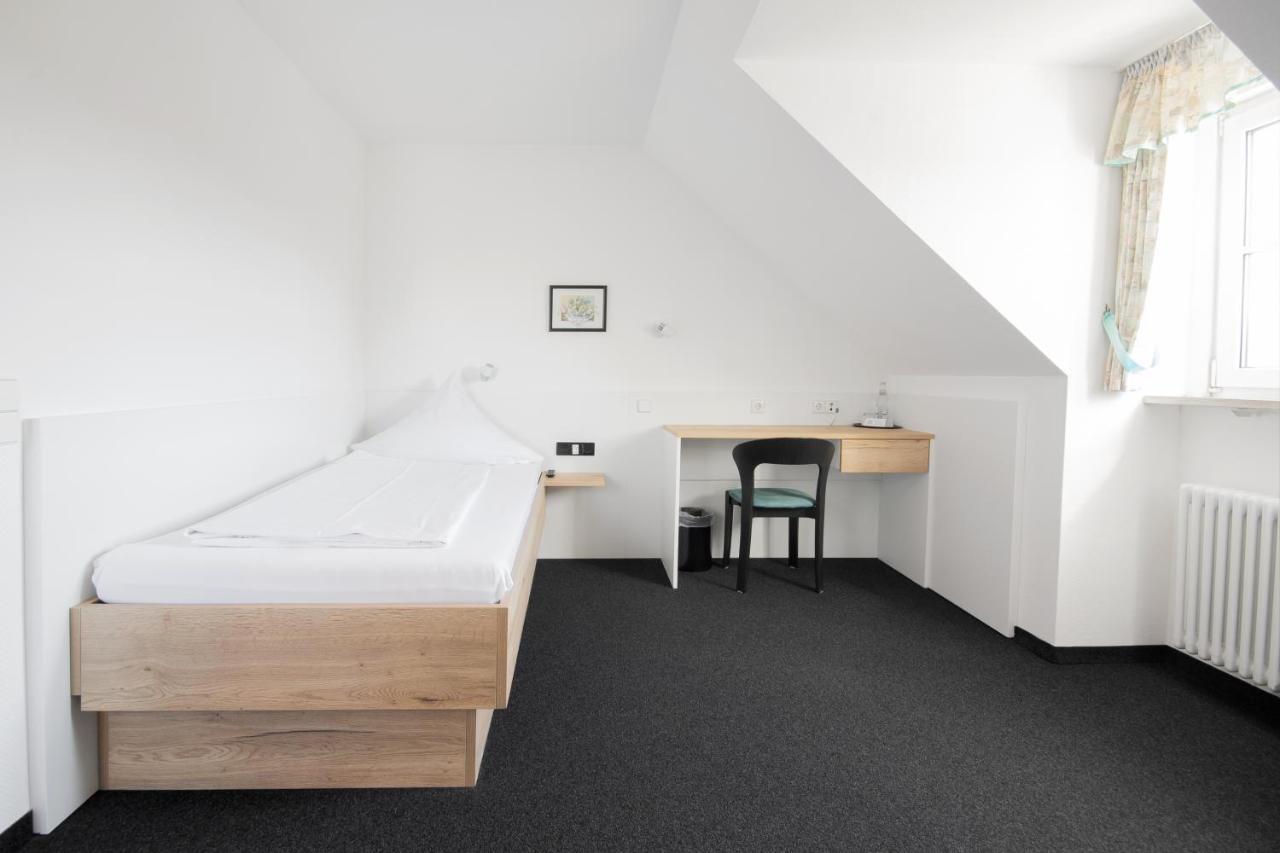 Gasthof Linde - Hotel Blum Unterroth Екстер'єр фото